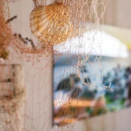 Elena Apartamento Milna (Brac)