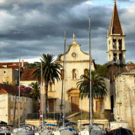 Elena Apartamento