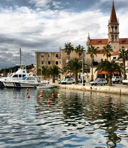 Elena Apartment Milna (Brac)